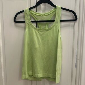 Swiftly tech race length tank top size 6